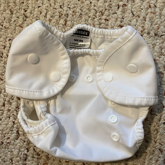 4 Thirsties reusable diaper covers - size 1 (0-9 months, 6-18 lbs) - Picture 6 of 14